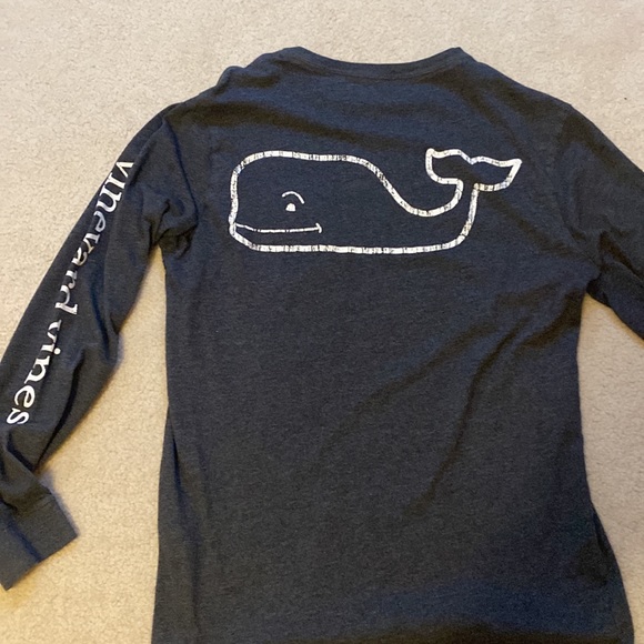 XS Vineyard Vines Long Sleeve T-Shirt - Picture 2 of 3